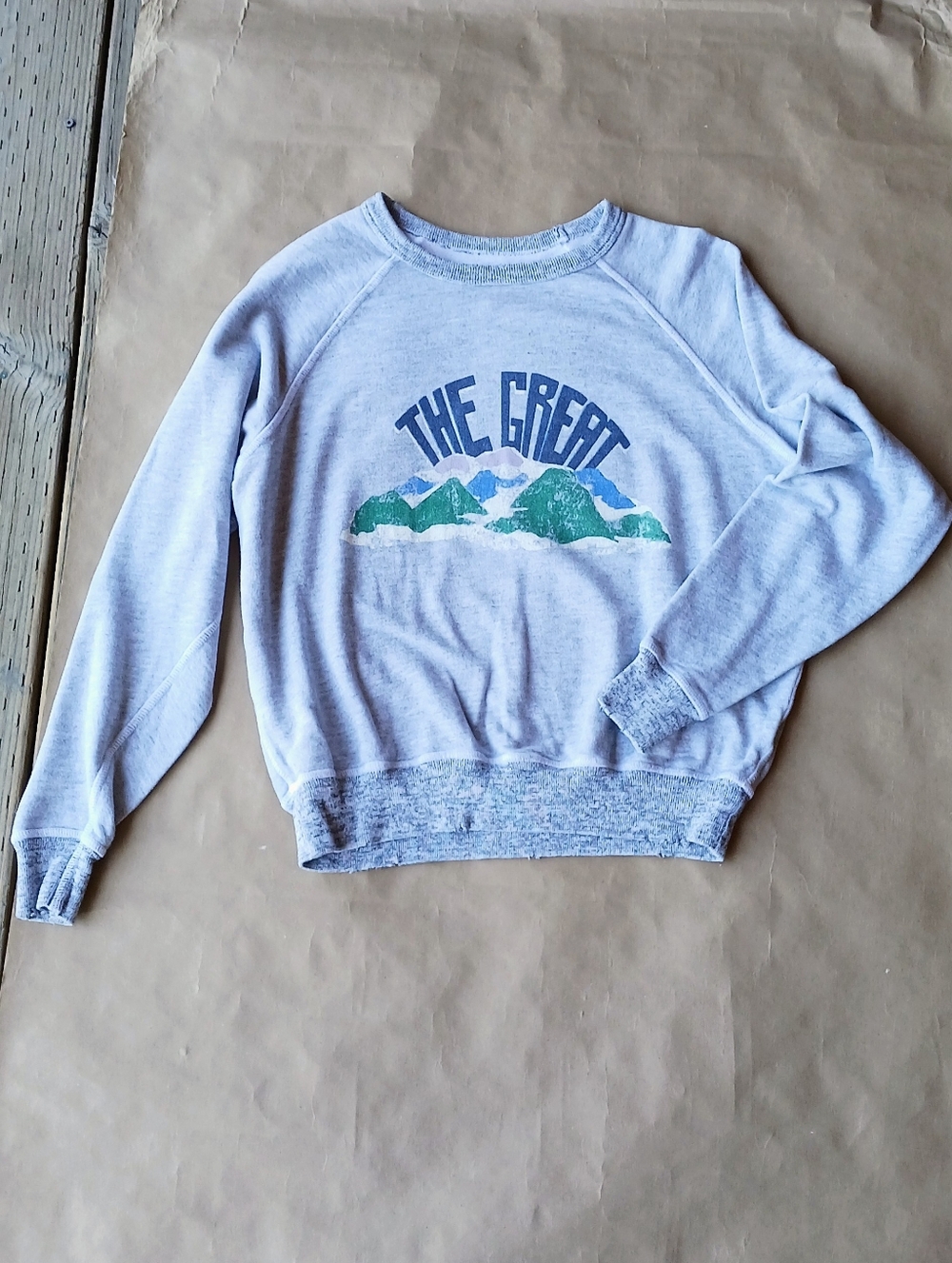 The Great College Sweatshirt Mountain Gray Size O XS